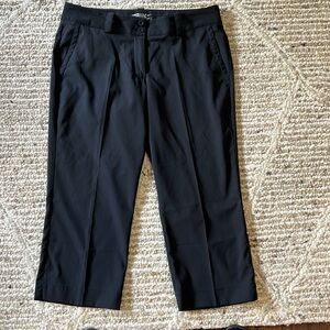 Nike ladies Tour Performance golf capris in black; size 12.